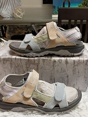 Kuru Cloud Tread Women's Sz 10 Medium Orthopedic Hiking Trail Sandals $149